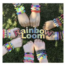 Load image into Gallery viewer, Rainbow loom bracelets