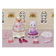 Load image into Gallery viewer,  Calico Critters Fashion Playset - Persian Cat