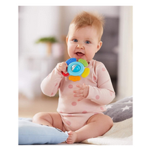 Load image into Gallery viewer, Baby playing with clutching toy